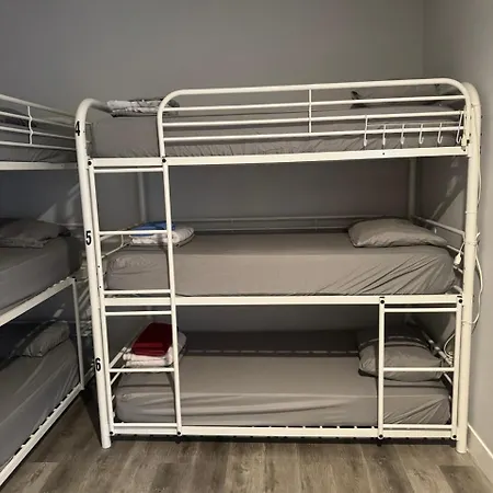 Pineapple Hostel-2